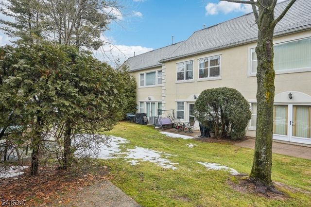 8616 Brittany Dr, Wayne Twp., NJ 07470