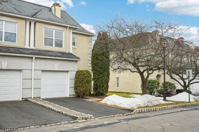 8616 Brittany Dr, Wayne Twp., NJ 07470