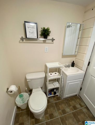 301 20TH AVENUE NW, Center Point, AL 35215