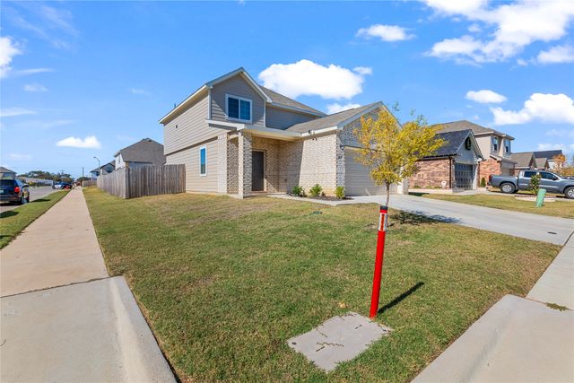 401 Thompson Place, Everman, TX 76140