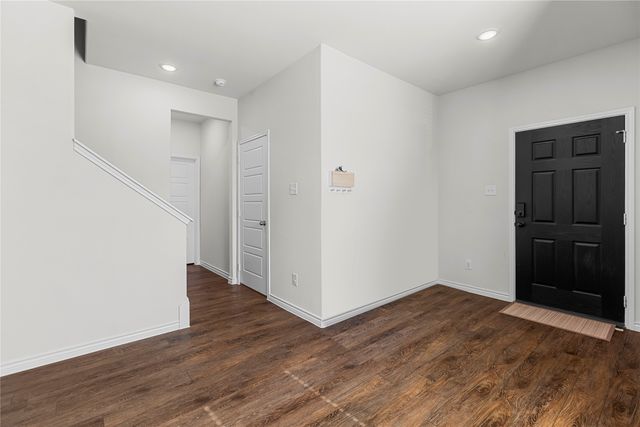 401 Thompson Place, Everman, TX 76140