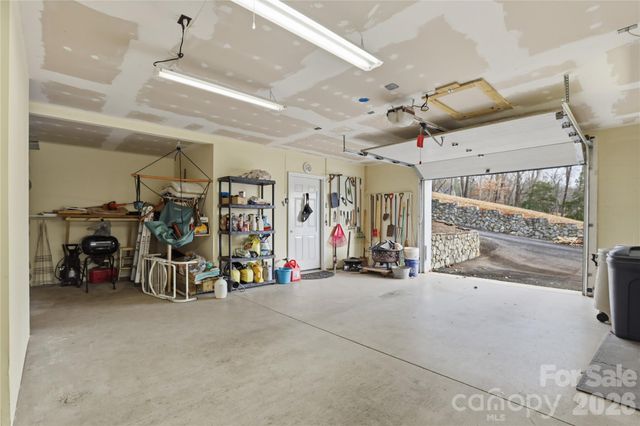 105 Mountain Aire Drive, Stony Point, NC 28678