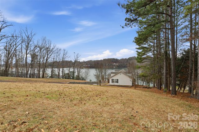 105 Mountain Aire Drive, Stony Point, NC 28678