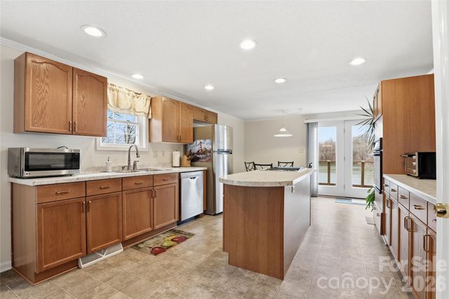 105 Mountain Aire Drive, Stony Point, NC 28678