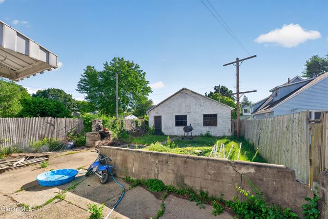 1063 Cutler Street, Schenectady, NY 12303