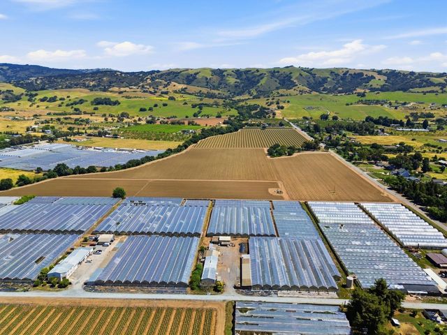 3115 B Leavesley Road, Gilroy, CA 95020