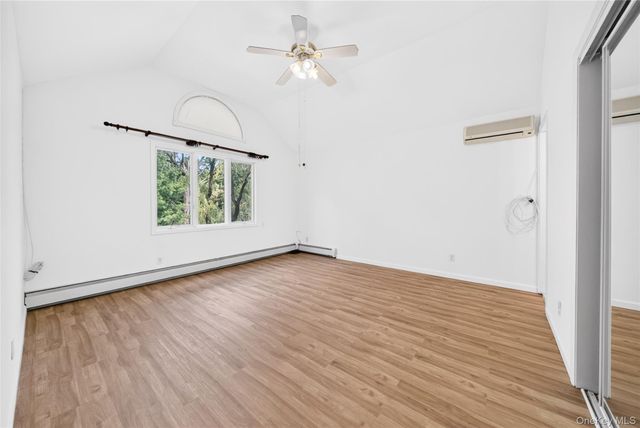 87-16 Palo Alto Street, Hollis, NY 11423