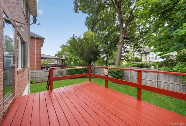 87-16 Palo Alto Street, Hollis, NY 11423