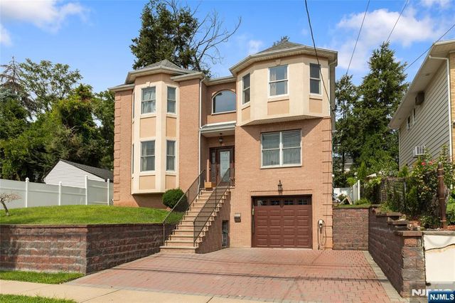 157 Woodridge Street, Wood Ridge, NJ 07075