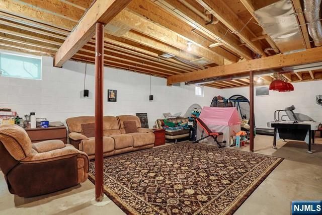 157 Woodridge Street, Wood Ridge, NJ 07075