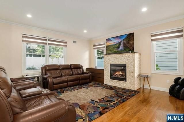 157 Woodridge Street, Wood Ridge, NJ 07075