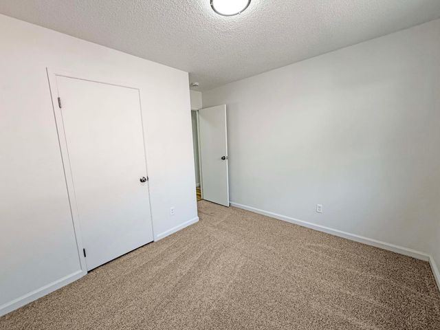 7827 Glen Tree Dr, Citrus Heights, CA 95610