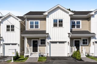 19 Vine 3, Weymouth, MA 02188