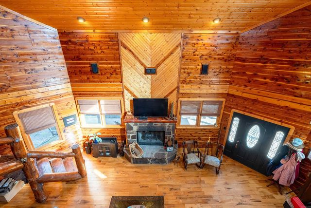 6 Aviation Way, Heber Springs, AR 72543