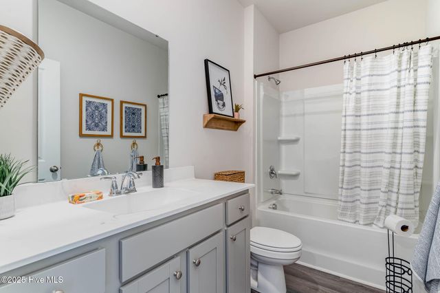 1056 Stanbury Bluff Road SW, Supply, NC 28462