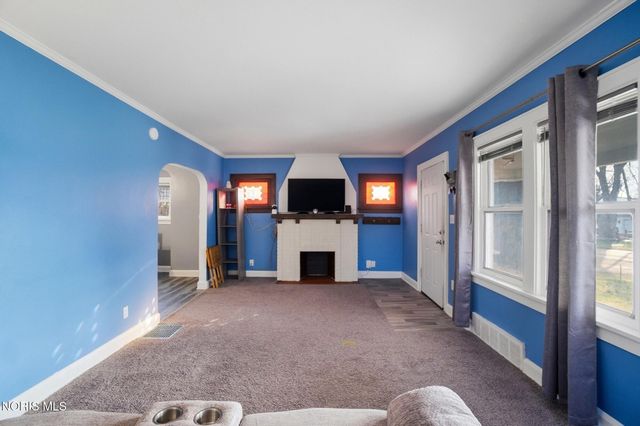 5704 Harvest Lane, Toledo, OH 43623