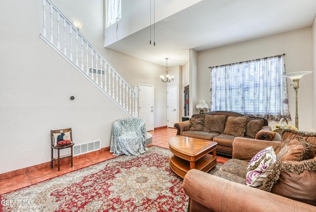 7108 CANYON RUN Drive, El Paso, TX 79912