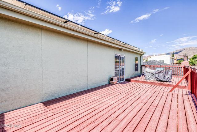 7108 CANYON RUN Drive, El Paso, TX 79912