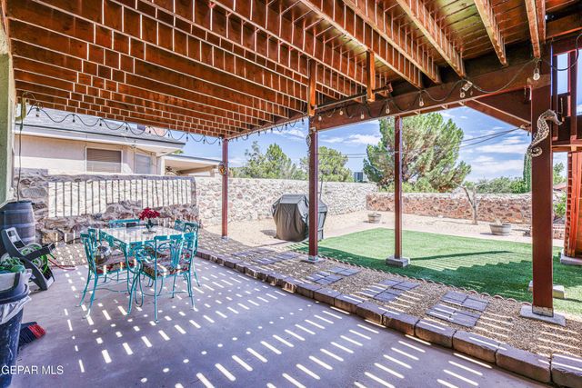 7108 CANYON RUN Drive, El Paso, TX 79912