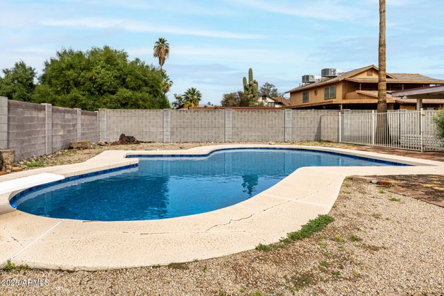 16216 N 33RD Drive, Phoenix, AZ 85053