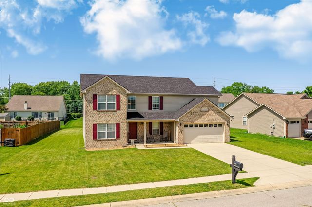 8446 Templederry Drive, Brownsburg, IN 46112