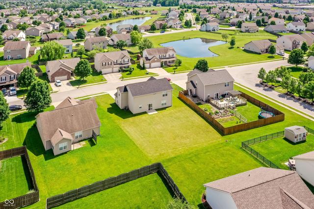 8446 Templederry Drive, Brownsburg, IN 46112