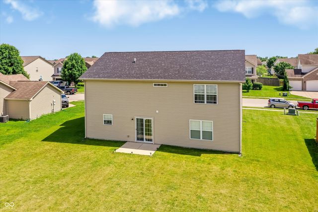 8446 Templederry Drive, Brownsburg, IN 46112