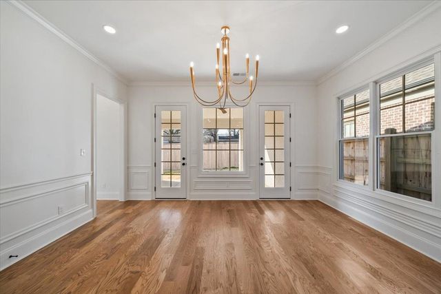 5037 HENRY HEIGHTS DR, Memphis, TN 38117