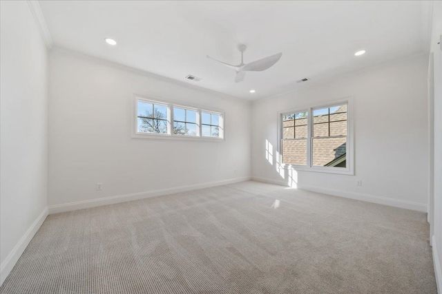 5037 HENRY HEIGHTS DR, Memphis, TN 38117