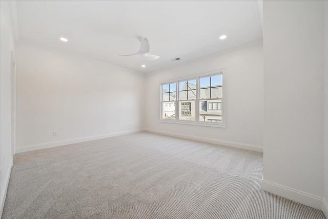 5037 HENRY HEIGHTS DR, Memphis, TN 38117