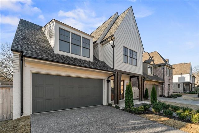 5037 HENRY HEIGHTS DR, Memphis, TN 38117