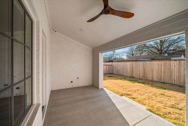 5037 HENRY HEIGHTS DR, Memphis, TN 38117