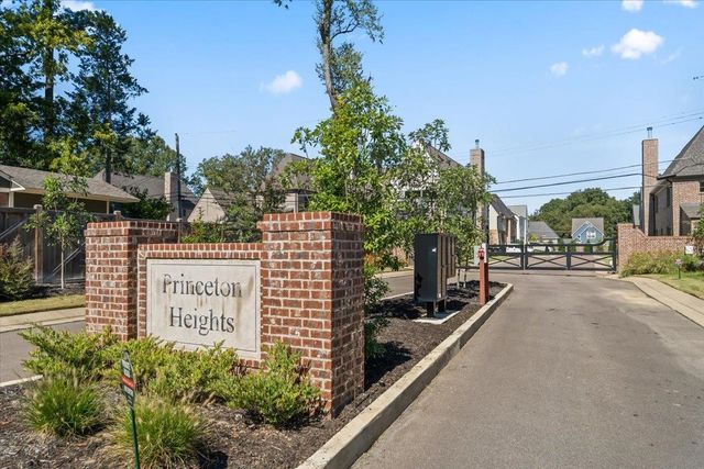 5037 HENRY HEIGHTS DR, Memphis, TN 38117