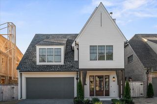 5037 HENRY HEIGHTS DR, Memphis, TN 38117