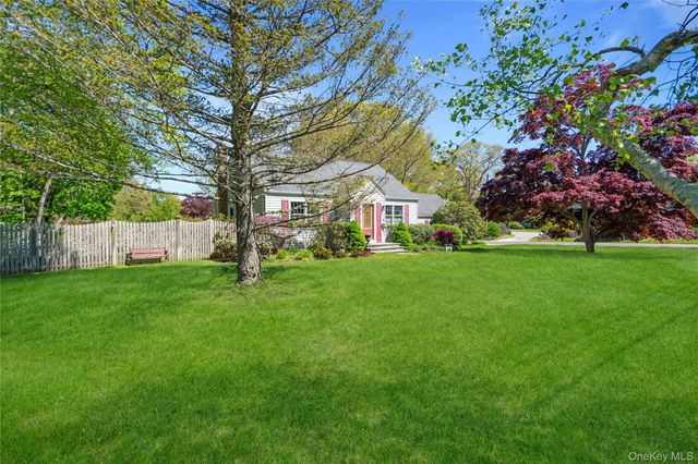 403 Hillside Avenue, West Sayville, NY 11796