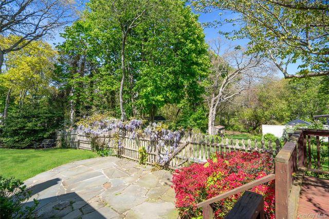 403 Hillside Avenue, West Sayville, NY 11796