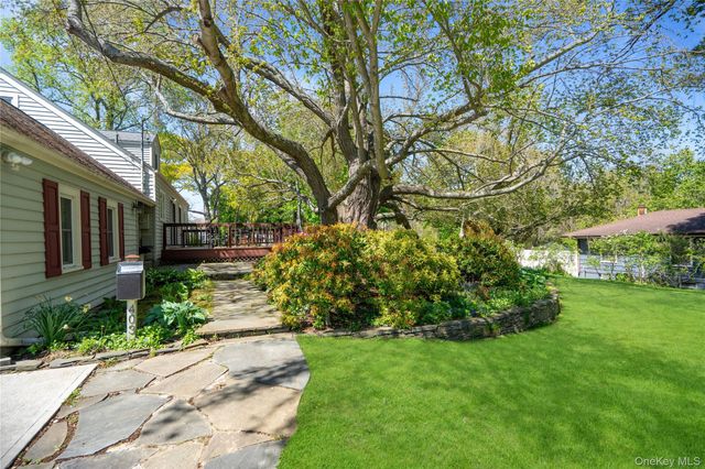 403 Hillside Avenue, West Sayville, NY 11796