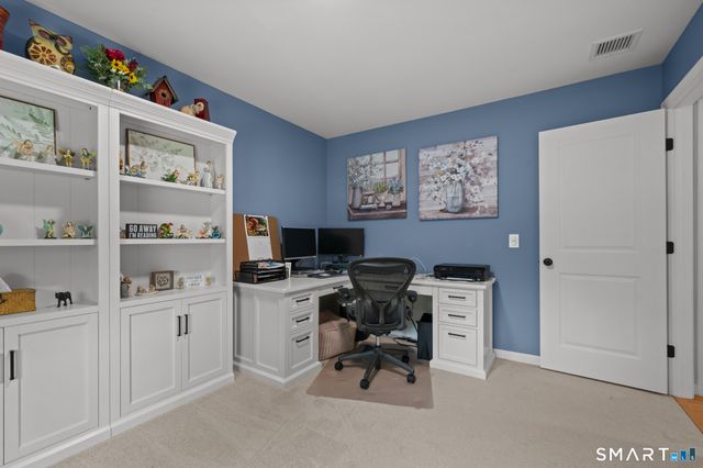 48 Lake Street, Plainfield, CT 06354