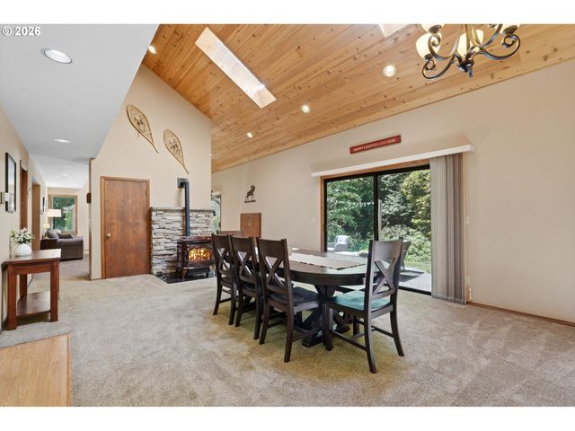 50136 Se WEBER Rd, Sandy, OR 97055