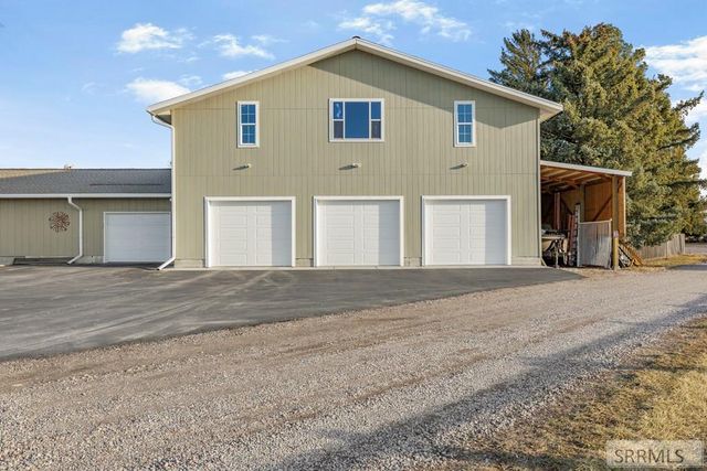 7965 s 3rd E, Idaho Falls, ID 83404