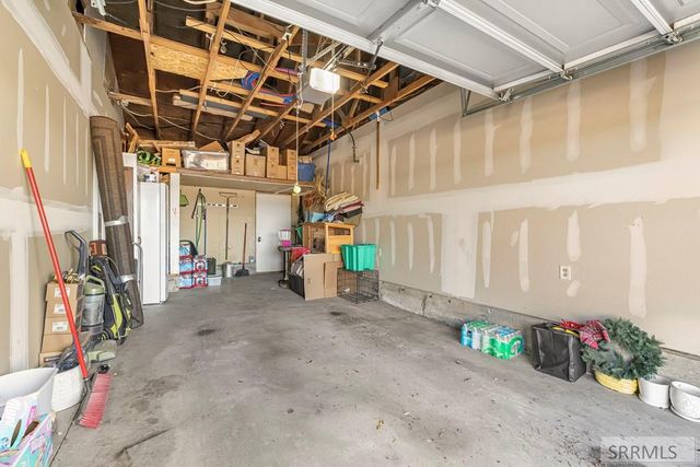 7965 s 3rd E, Idaho Falls, ID 83404