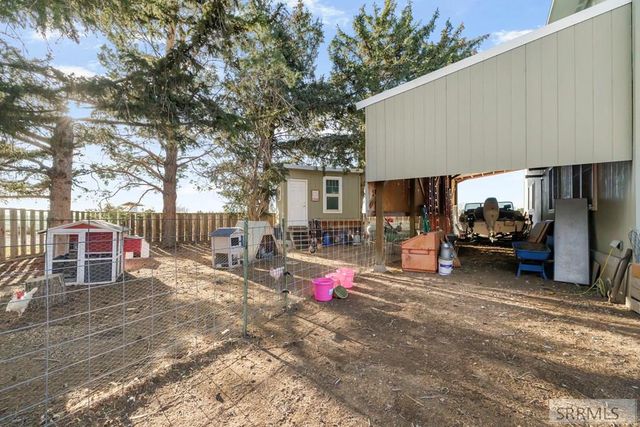 7965 s 3rd E, Idaho Falls, ID 83404