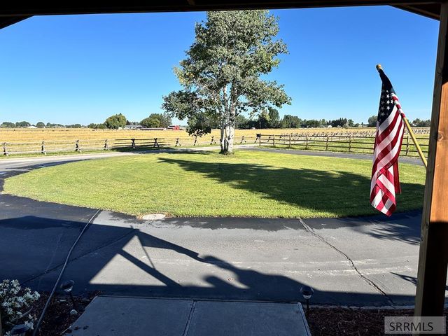 7965 s 3rd E, Idaho Falls, ID 83404