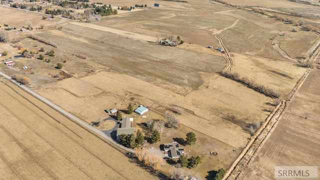 7965 s 3rd E, Idaho Falls, ID 83404