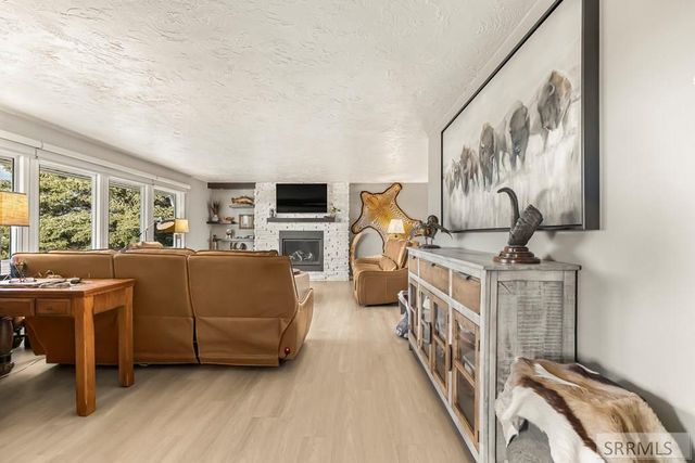 7965 s 3rd E, Idaho Falls, ID 83404