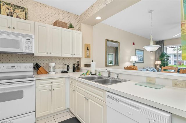 791 14th ST NE, Naples, FL 34120