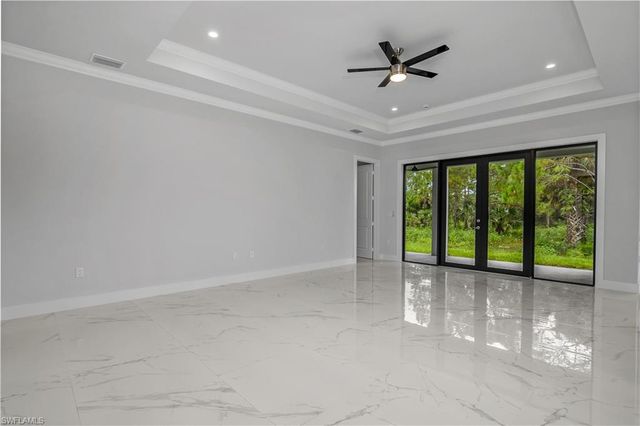 791 14th ST NE, Naples, FL 34120