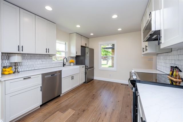 1503 Langley Avenue, Saint Joseph, MI 49085