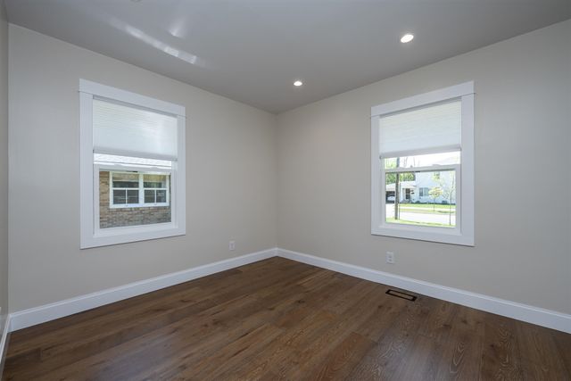 1503 Langley Avenue, Saint Joseph, MI 49085