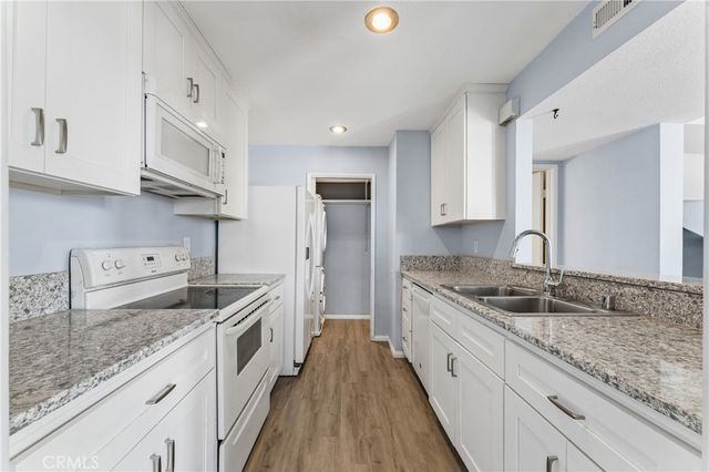 1142 Tivoli Lane 157, Simi Valley, CA 93065